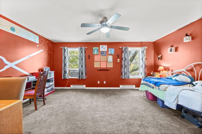 Upper level bedroom | Image 16