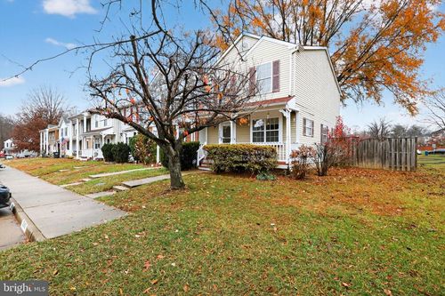 5202 Quince Ct, WOODBRIDGE, VA, 22193-4518 | Card Image