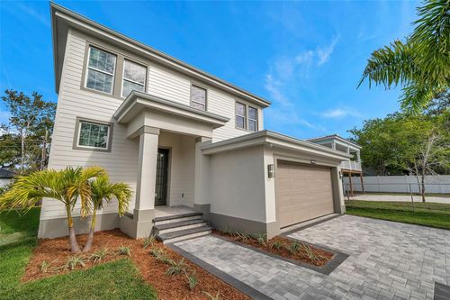 2369 Bahia Vista St, SARASOTA, FL, 34239-2415 | Card Image