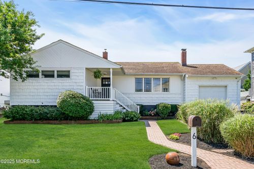 6 Sunset Ln, Monmouth Beach, NJ, 07750-1221 | Card Image