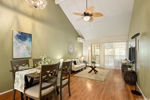 989-98-1369 Koaheahe Pl, Pearl City, HI, 96782-3089 | Card Image