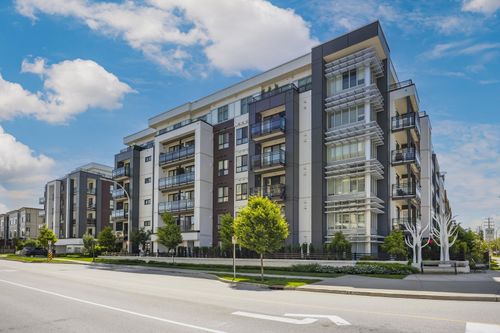 a215-20838 78b Ave, Langley, BC, V2Y3M1 | Card Image