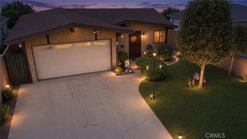 21007 Violeta Ave, Lakewood, CA, 90715-2139 | Card Image