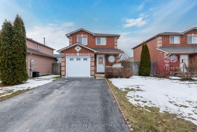 36 Ginger Dr, House other with 3 bedrooms, 2 bathrooms and 5 parking in Barrie ON | Image 2