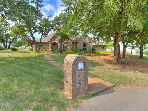 1927 Hackney Ct, Blanchard, OK, 73010-1050 | Card Image