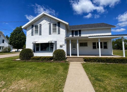 15 Grove St, Brushton, NY, 12916 | Card Image