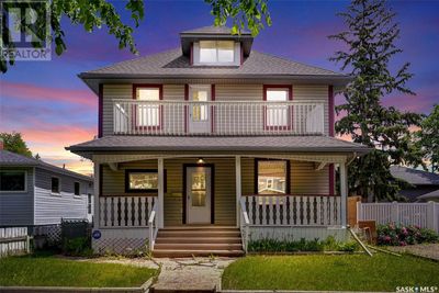 1207 Grafton Ave, House other with 4 bedrooms, 1 bathrooms and null parking in Moose Jaw SK | Image 2