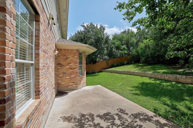 Tiered backyard | Image 29