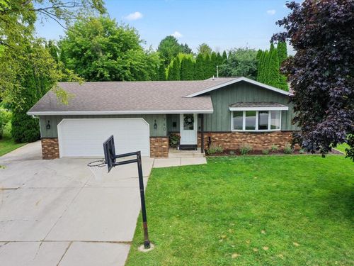 740 Wilson Avenue, Sheboygan Falls, WI, 53085 | Card Image