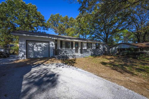 710 Village St, Newark, AR, 72562-9652 | Card Image