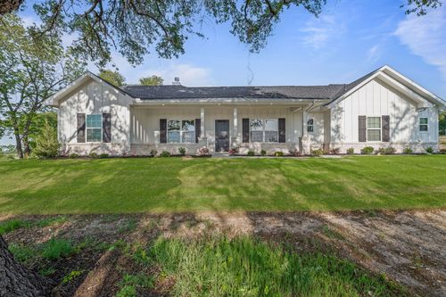 3821 Pine Rd, Poolville, TX, 76487-2066 | Card Image