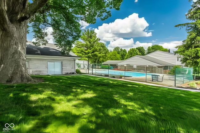 7622 Vintage Ct, Condo with 3 bedrooms, 3 bathrooms and null parking in Lawrence IN | Image 29