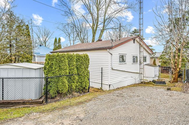20 Melville Lane, House other with 2 bedrooms, 1 bathrooms and 2 parking in Selkirk ON | Image 34