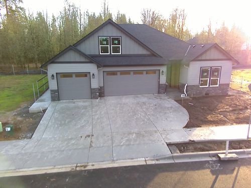 16221 Ne 180th St, Brush Prairie, WA, 98606 | Card Image