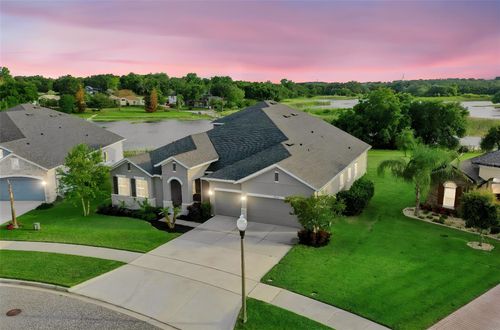 17060 Secret Hollow Loop, CLERMONT, FL, 34711-8688 | Card Image