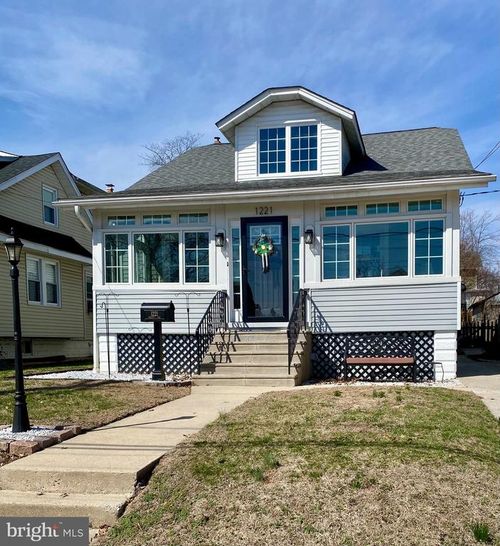 1221 Walnut Ave, Haddon Township, NJ, 08107-1859 | Card Image