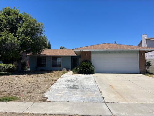 15670 Malaga, Fontana, CA, 92336 | Card Image