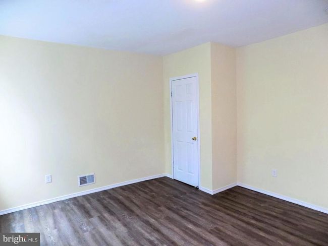 804 N Front St, Townhouse with 3 bedrooms, 2 bathrooms and null parking in CAMDEN NJ | Image 14