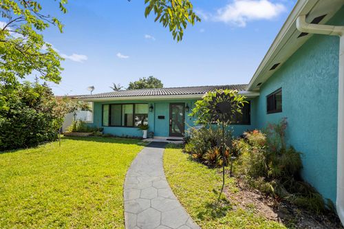 1821 N 50th Ave, Hollywood, FL, 33021-4013 | Card Image