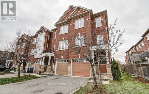 14 Rock Haven Lane, Brampton (Downtown Brampton), ON, L6X0H2 | Card Image