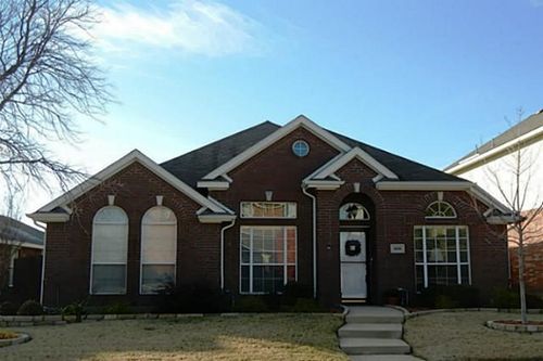 1606 Mapleleaf Fall Dr, Allen, TX, 75002-3698 | Card Image