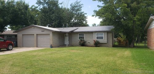12607 E 18th Pl, Tulsa, OK, 74128-6032 | Card Image