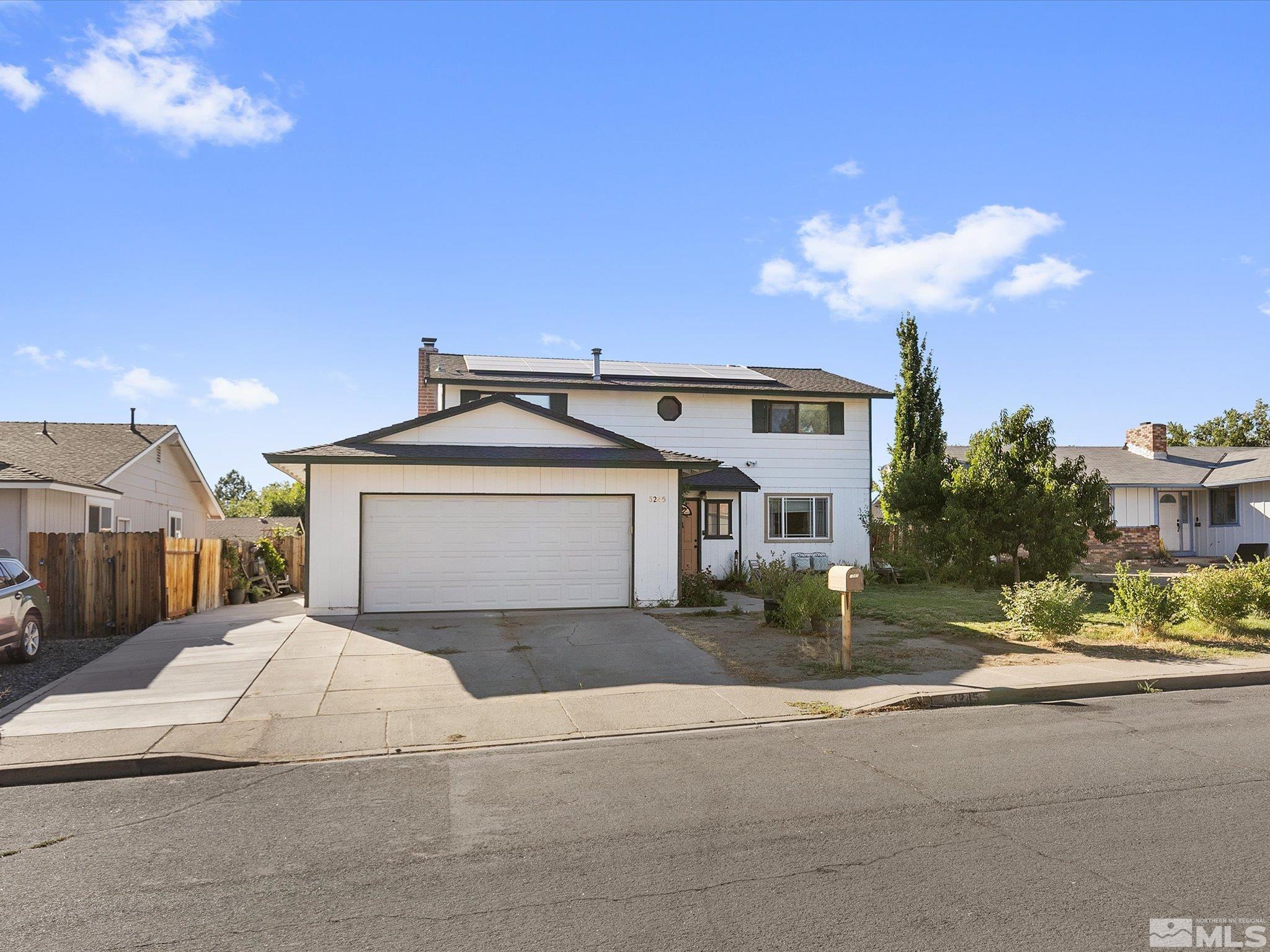 Danville Dr, Sparks, NV 89434