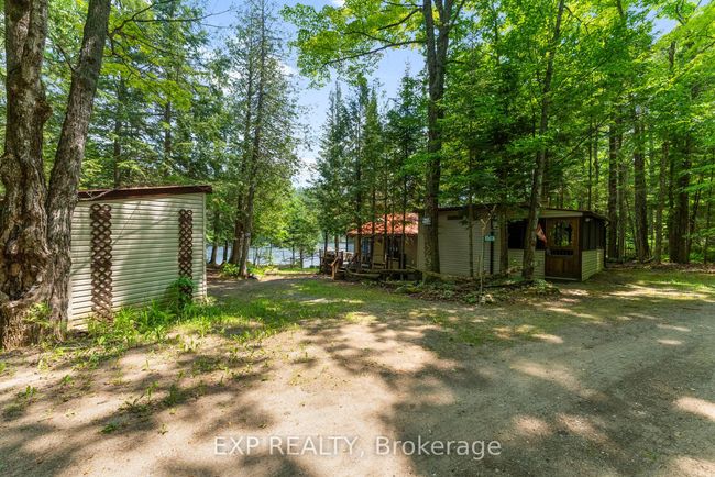 1061-A Centennial Lake Rd, House other with 2 bedrooms, 1 bathrooms and 3 parking in Calabogie ON | Image 28