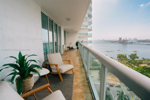 apt-1412-1800 N Bayshore Dr, Miami, FL, 33132-3224 | Card Image