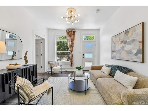 3713 N Franklin St, Denver, CO, 80205-3326 | Card Image
