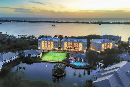 402-260 Hidden Bay Dr, Osprey, FL, 34229-9582 | Card Image