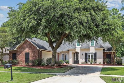 18196 Lake Harbor Ln, House other with 4 bedrooms, 3 bathrooms and null parking in Prairieville LA | Image 2