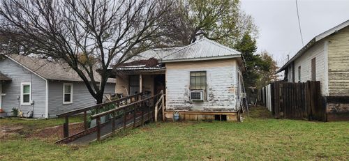 1407 E Wells Ave, Sherman, TX, 75090-6757 | Card Image