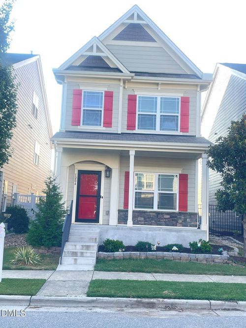 1204 Russet Ln, Apex, NC, 27523-8516 | Card Image