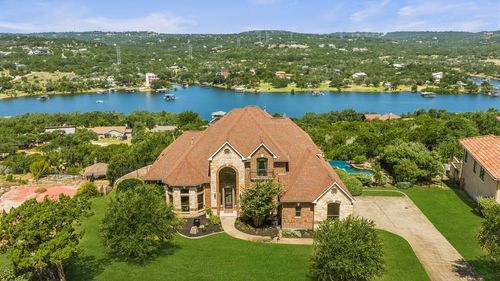 2702 Lakehurst Rd, Spicewood, TX, 78669-6888 | Card Image