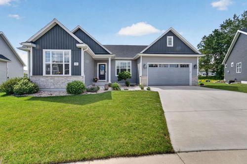 1132 Oak Knoll Road, SUN PRAIRIE, WI, 53590 | Card Image