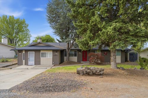 3106 Mountainview Ave, Yakima, WA, 98901 | Card Image