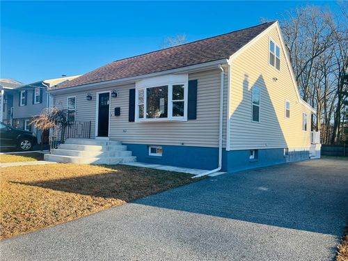 25 Sherwood Avenue, North Providence, RI, 02911 | Card Image