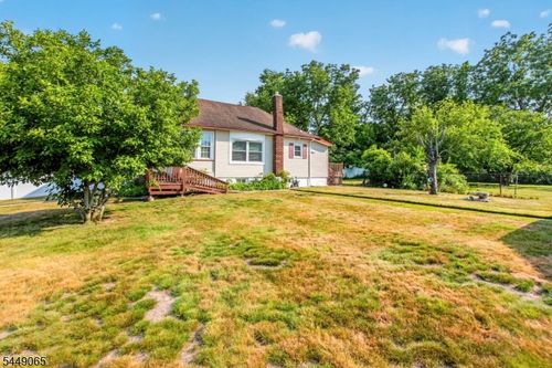 6 Crestwood Ct, Lincoln Park, NJ, 07035-2316 | Card Image