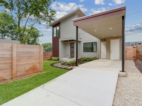 b-313 Blackson Ave, Austin, TX, 78752-2610 | Card Image