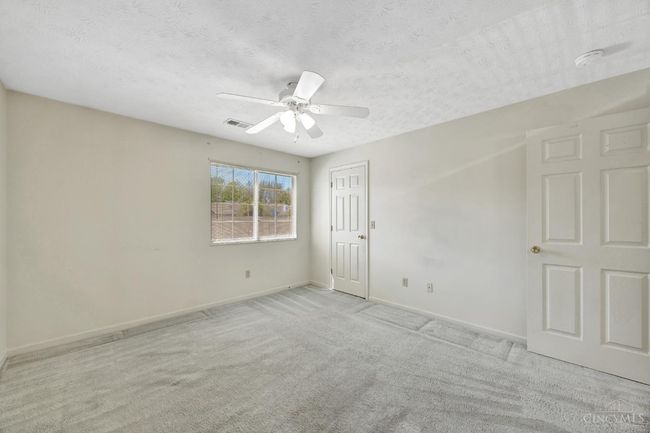 12041 Carrington Ln, Condo with 2 bedrooms, 2 bathrooms and null parking in Loveland OH | Image 10
