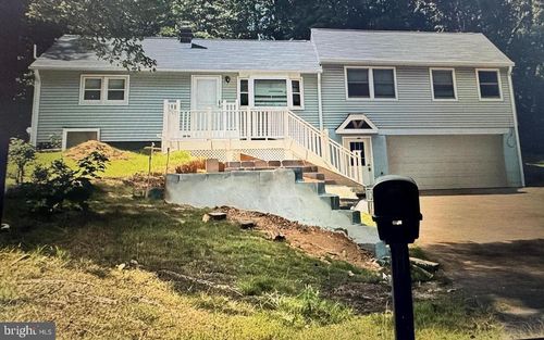 12704 Purcell Rd, MANASSAS, VA, 20112-3220 | Card Image