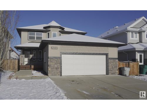 5222 38 Ave, Gibbons, AB, T0A1N0 | Card Image