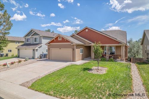1419 Sunny Hill Dr, Cheyenne, WY, 82001-6881 | Card Image