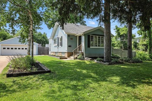 1907 S 94th Street, WEST ALLIS, WI, 53227 | Card Image