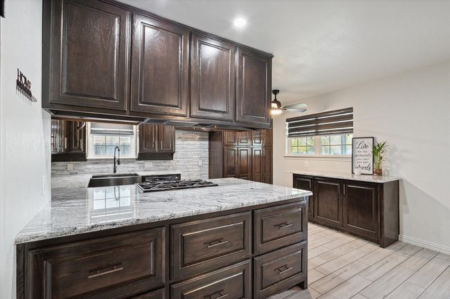 2100 Rockmoor Dr, House other with 3 bedrooms, 2 bathrooms and null parking in Edgecliff Village TX | Image 18