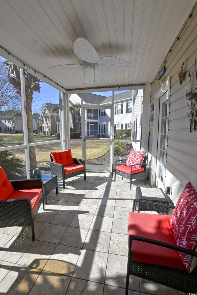 View of sunroom / solarium | Image 13