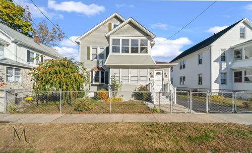 19-19 Daniel St, Springfield, MA, 01151-1526 | Card Image