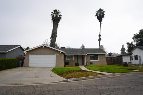4310 N Barcus Avenue, Fresno, CA, 93722 | Card Image