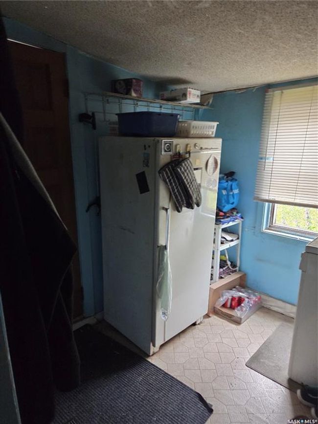 819 N Railway St E, House other with 2 bedrooms, 1 bathrooms and 6 parking in Swift Current SK | Image 8